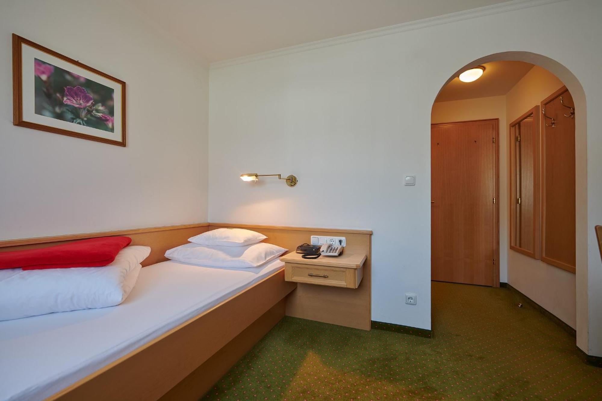 Hotel Appartement Roggal Lech am Arlberg Exterior photo