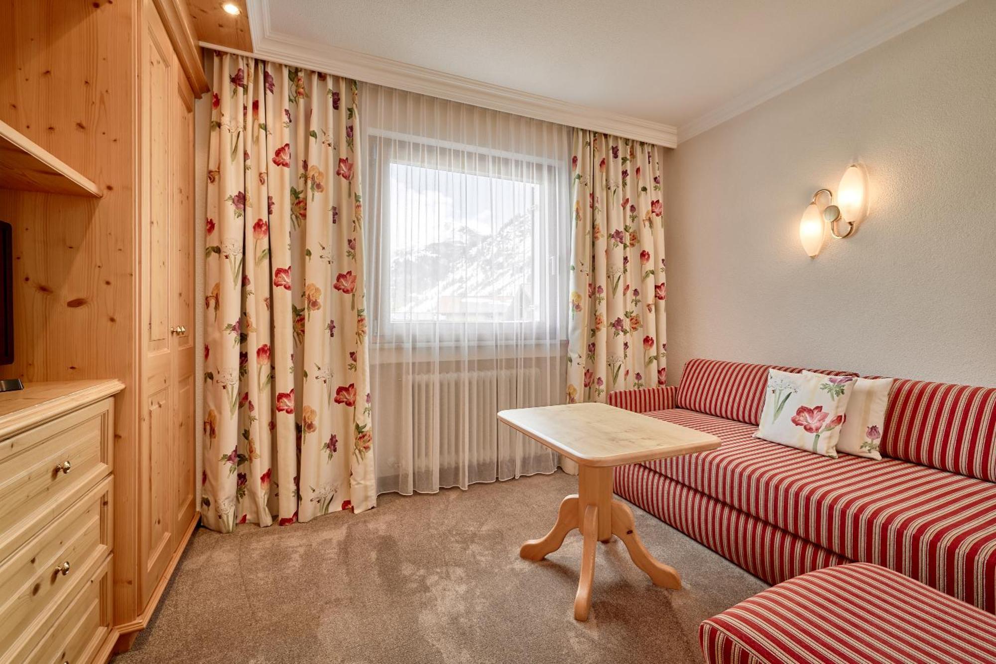 Hotel Appartement Roggal Lech am Arlberg Exterior photo