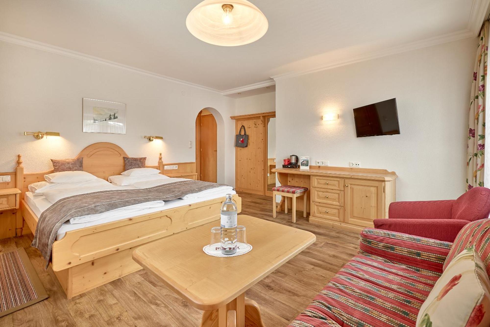 Hotel Appartement Roggal Lech am Arlberg Exterior photo