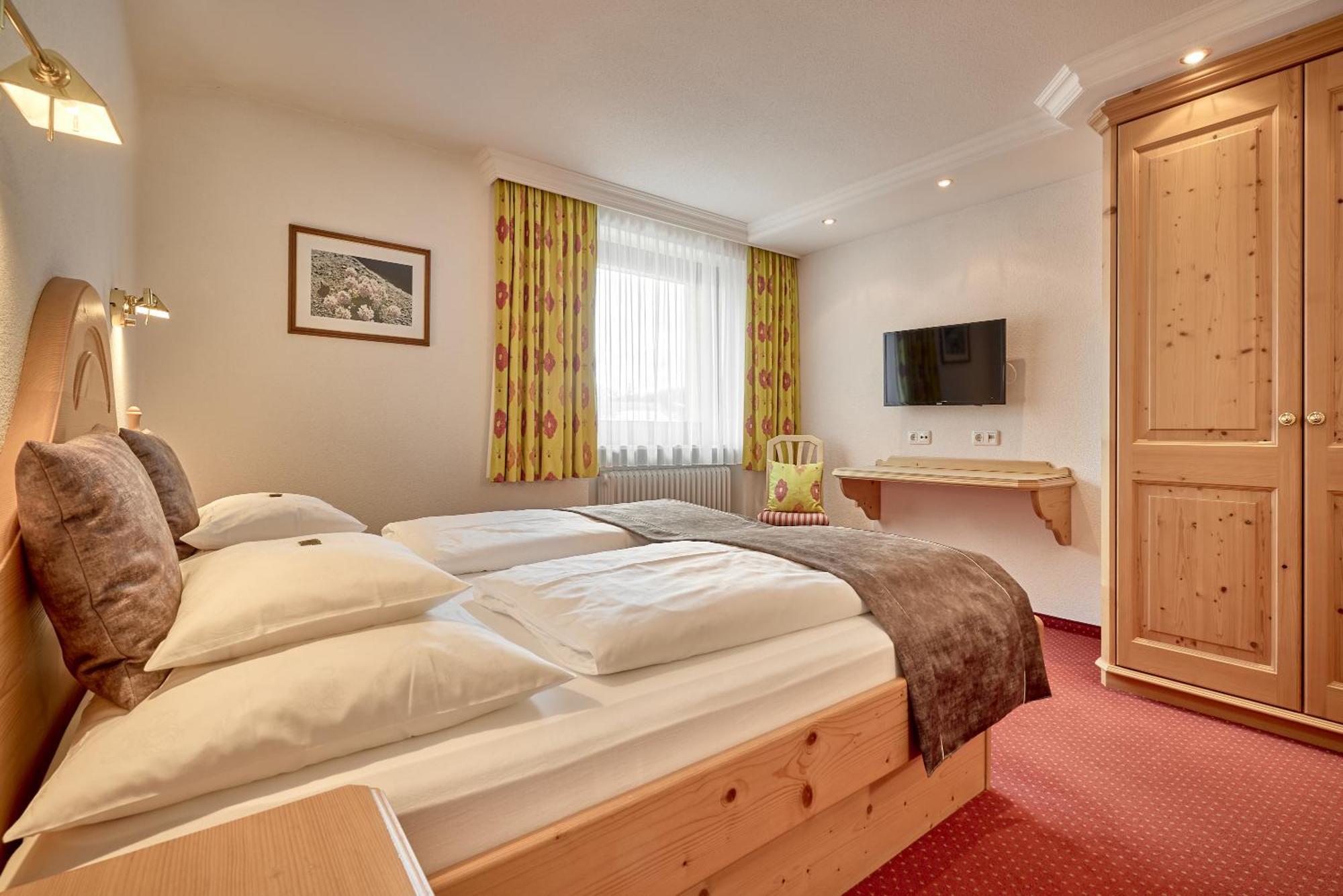 Hotel Appartement Roggal Lech am Arlberg Exterior photo